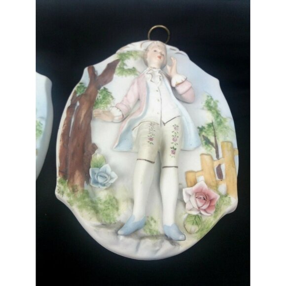 Vintage Colonial Couple UCAGCO Wall Plaques Victorian Revival Japan 3D Ceramic - Picture 2 of 10
